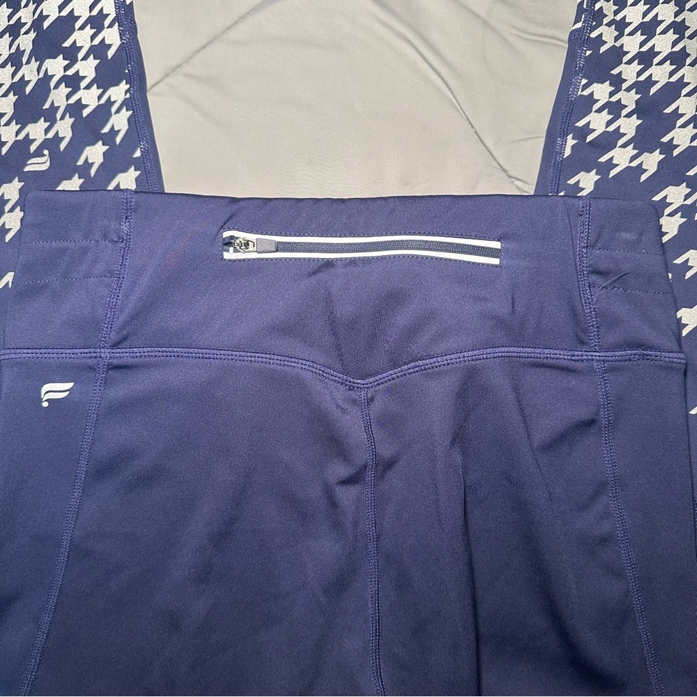 Fabletics Mid-Rise Ultracool Reflective 7/8 - Picture 5 of 10